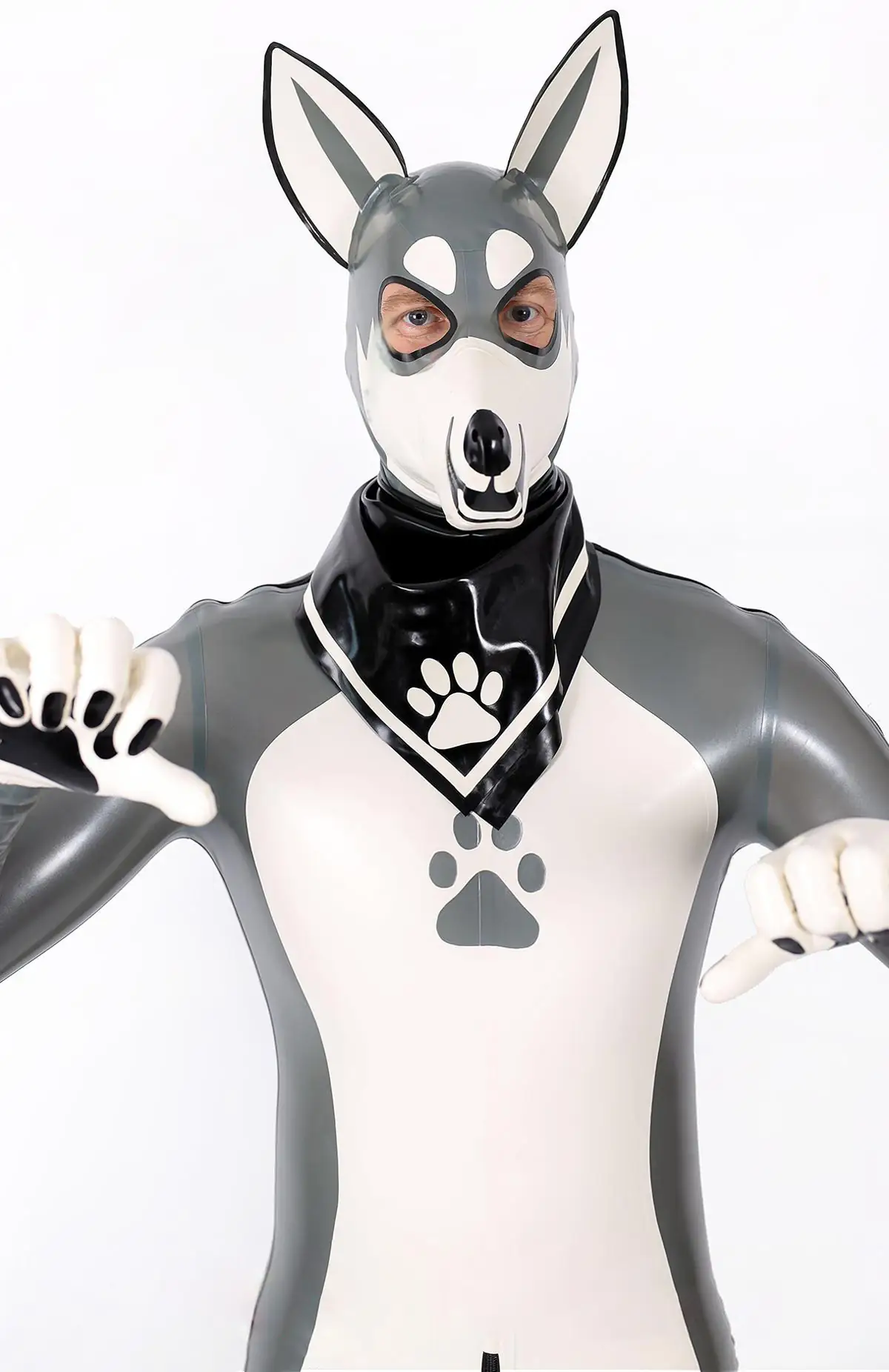 latex-male-grey-donkey-latex-catsuit-kkp41-1.webp